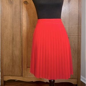 Loft pleated skirt in pink